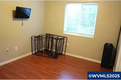 1361 Marigold Dr, Independence, OR 97351 - Photo 10