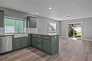 5531 Murray Av SE, Salem, OR 97306 - Photo 8