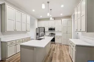 22100 SE Royal Anne Dr, Amity, OR 97101 - Photo 12