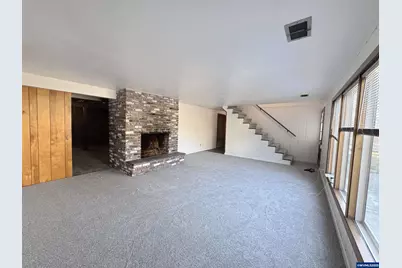 675 Johnson St NE, Salem, OR 97305 - Photo 18