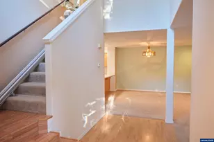 2412 NW Meadows Dr, McMinnville, OR 97128 - Photo 16