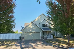 2412 NW Meadows Dr, McMinnville, OR 97128 - Photo 32