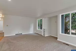 1345 Rees Hill Rd SE, Salem, OR 97306 - Photo 16