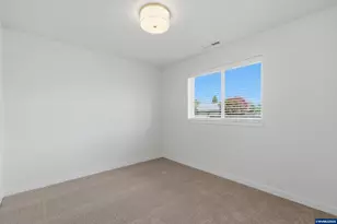 255 SE Jensen Av, Corvallis, OR 97333 - Photo 12