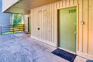 301 Otter Crest Lp, Otter Rock, OR 97369 - Photo 18