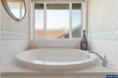 845 Sonata Ln N, Keizer, OR 97303 - Photo 30