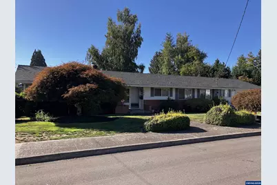 700 NW 18th Pl, McMinnville, OR 97128 - Photo 4