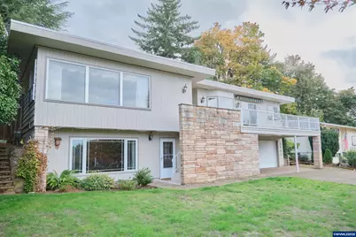 1992 Summit Av NW, Salem, OR 97304 - Photo 2