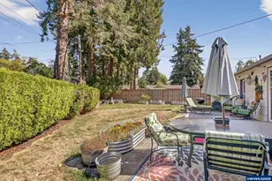 17821 SE Morrison Ct, Gresham, OR 97233 - Photo 34