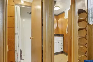 17821 SE Morrison Ct, Gresham, OR 97233 - Photo 24