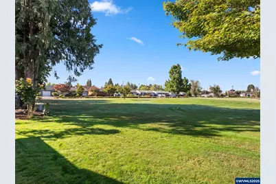 1075 Princeton Rd, Woodburn, OR 97071 - Photo 48