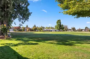 1075 Princeton Rd, Woodburn, OR 97071 - Photo 48