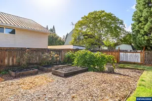 1036 SW 2nd St, McMinnville, OR 97128 - Photo 30