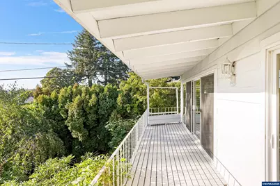 842 Kingwood Dr NW, Salem, OR 97304 - Photo 30