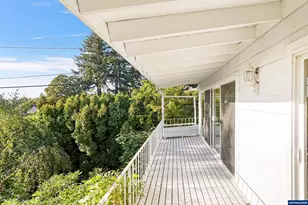 842 Kingwood Dr NW, Salem, OR 97304 - Photo 30