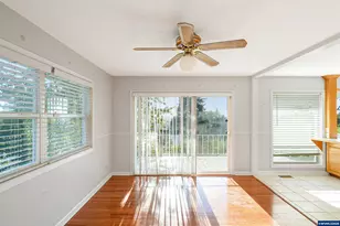 842 Kingwood Dr NW, Salem, OR 97304 - Photo 16