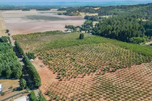 4370 Eagle Crest Rd NW, Salem, OR 97304 - Photo 2