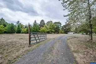 15984 N Santiam Hwy SE, Stayton, OR 97383 - Photo 40