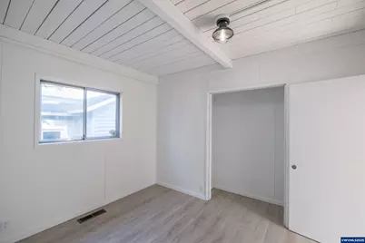 1385 Waller St SE, Salem, OR 97302 - Photo 22