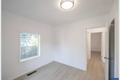 1385 Waller St SE, Salem, OR 97302 - Photo 12