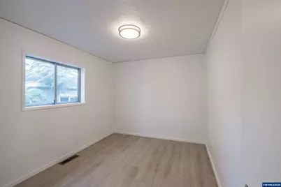 1385 Waller St SE, Salem, OR 97302 - Photo 14