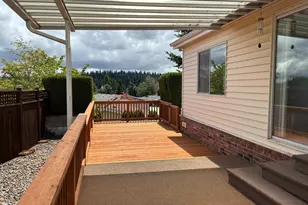 2120 Robins Ln SE, Salem, OR 97306 - Photo 16