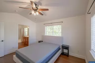 122 Weldwood Dr, Lebanon, OR 97355 - Photo 32