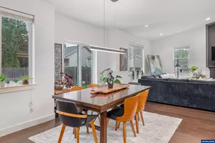 2264 Equestrian Lp S, Salem, OR 97302 - Photo 8