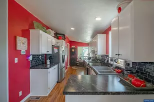 610 Vaughan #63 Ln, Lebanon, OR 97355 - Photo 10