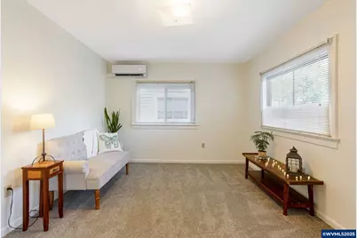 255 Owens St S, Salem, OR 97302 - Photo 12