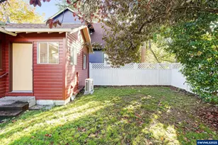 255 Owens St S, Salem, OR 97302 - Photo 24