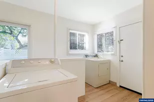 255 Owens St S, Salem, OR 97302 - Photo 32