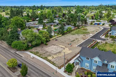 245 SE Jensen Av, Corvallis, OR 97333 - Photo 12