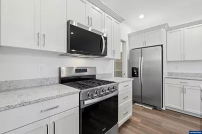 245 SE Jensen Av, Corvallis, OR 97333 - Photo 4