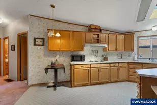 2120 Robins Ln SE, Salem, OR 97306 - Photo 20