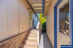 2120 Robins Ln SE, Salem, OR 97306 - Photo 38