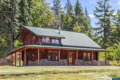 3805 Briar Knob Lp NE, Scotts Mills, OR 97375 - Photo 1