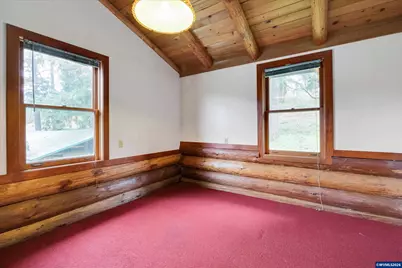 3805 Briar Knob Lp NE, Scotts Mills, OR 97375 - Photo 24