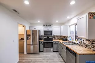 1881 Becca Ct, Albany, OR 97322 - Photo 4