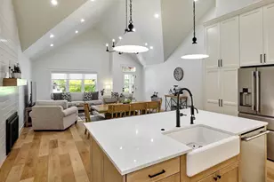 201 Jerome Av, Silverton, OR 97381 - Photo 18