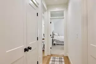 201 Jerome Av, Silverton, OR 97381 - Photo 28