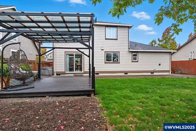 1691 Bobcat Av SW, Albany, OR 97321 - Photo 32