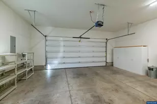 1791 NW Horseshoe Lake Cir, Albany, OR 97321 - Photo 44