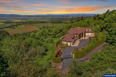 5230 Eola Dr NW, Salem, OR 97304 - Photo 2