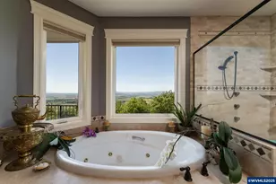 5230 Eola Dr NW, Salem, OR 97304 - Photo 32