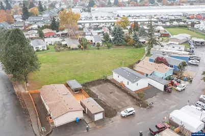 3223 Comber Ct NE, Salem, OR 97305 - Photo 38