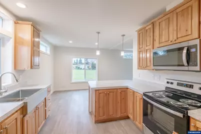 3223 Comber Ct NE, Salem, OR 97305 - Photo 12