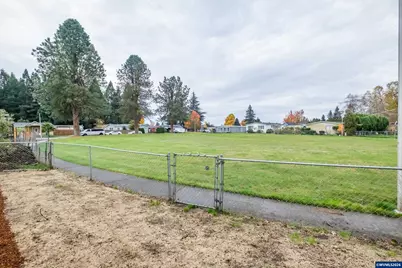 3223 Comber Ct NE, Salem, OR 97305 - Photo 30