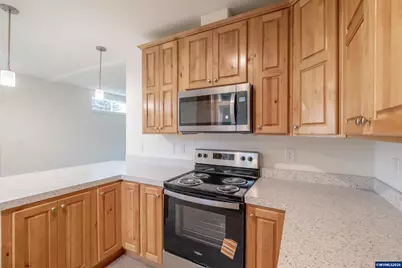 3223 Comber Ct NE, Salem, OR 97305 - Photo 10