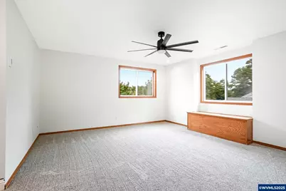 5561 Springwood Av SE, Salem, OR 97306 - Photo 36